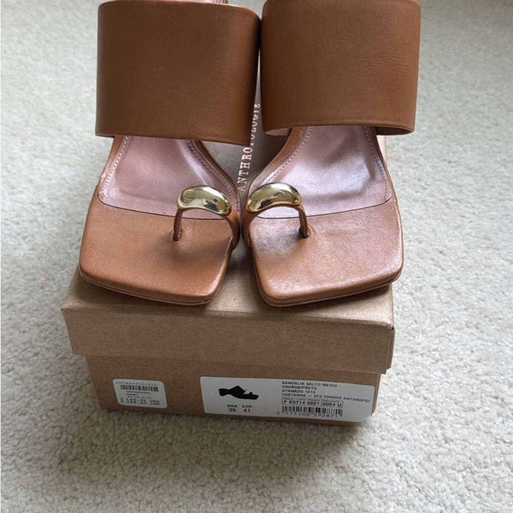 Anthropologie Brown Leather Toe-Ring Block Heel Sandals with Gold Accent